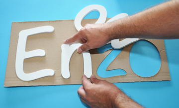 Gabarit de positionnement en carton